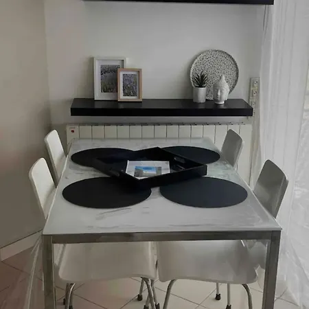 Bright - Sea View Apartman